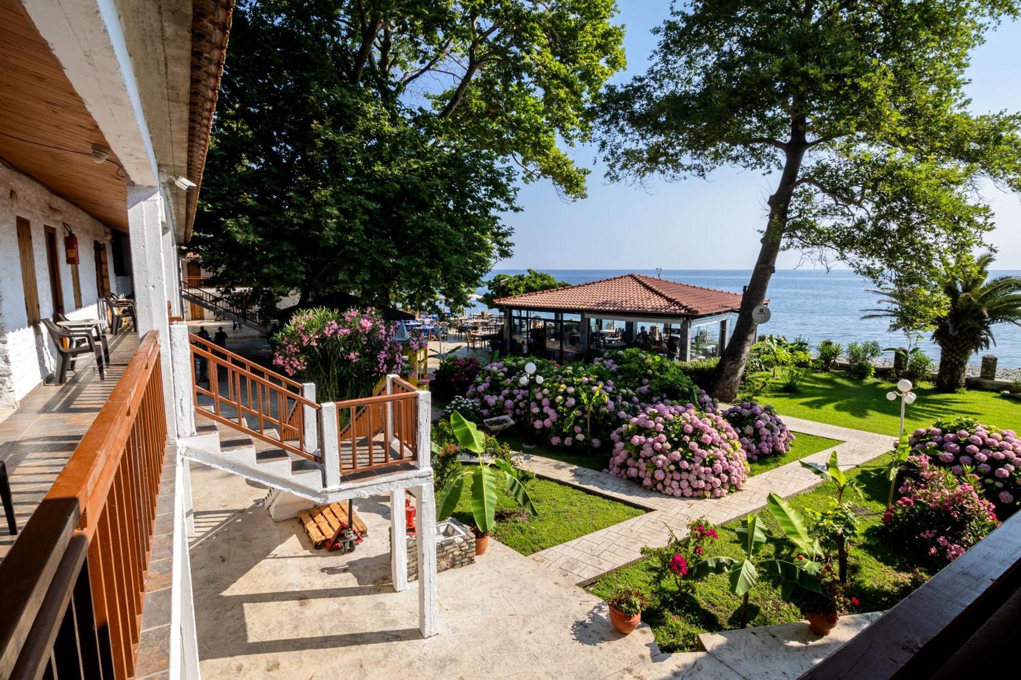 Hotel Коккино-Неро Экстерьер фото