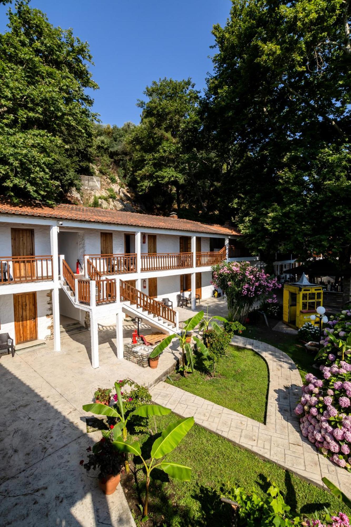 Hotel Коккино-Неро Экстерьер фото