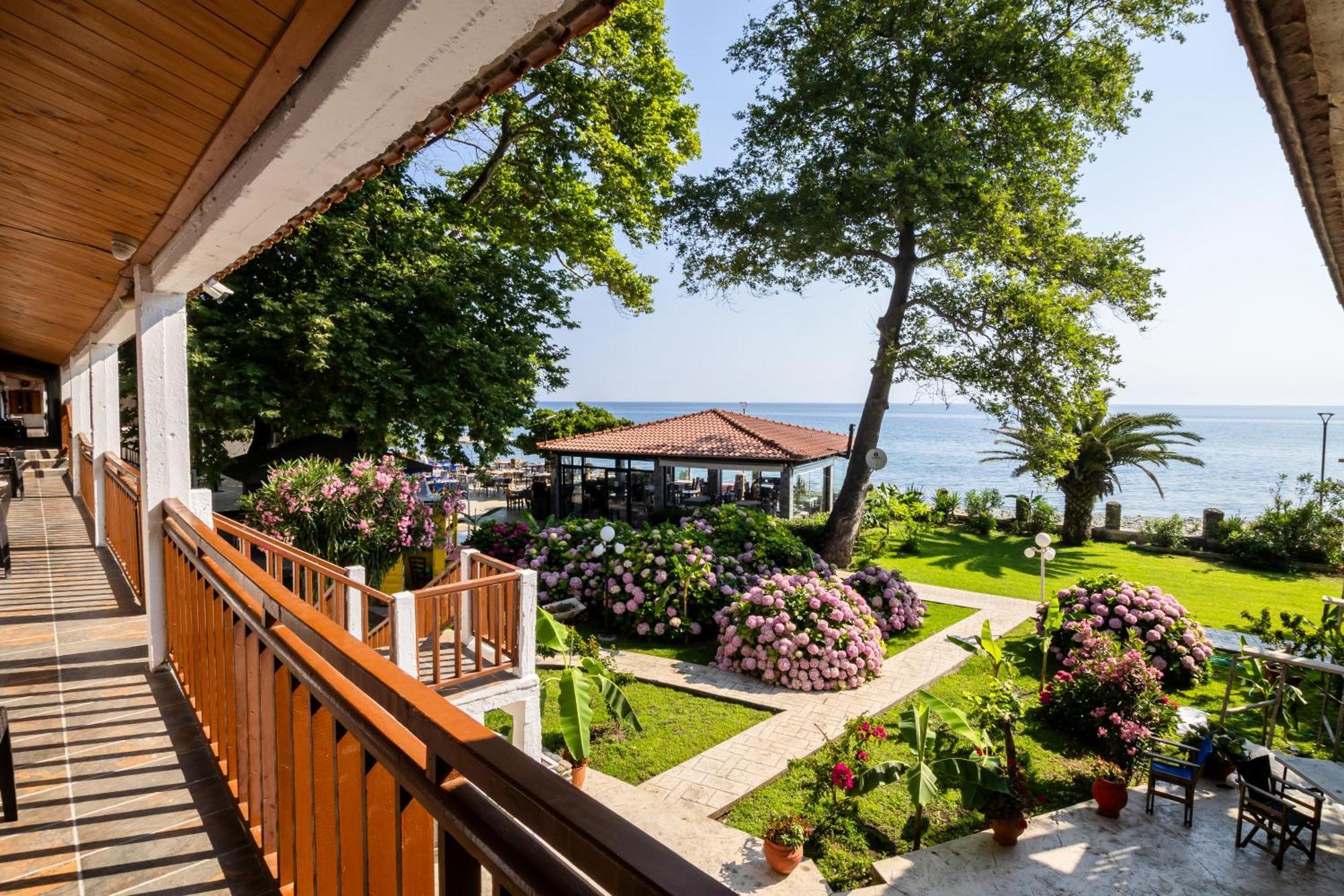 Hotel Коккино-Неро Экстерьер фото